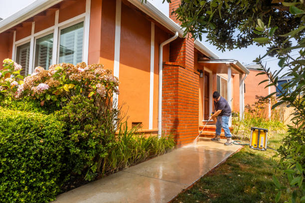 Why Choose Our Certified Pressure Washing Experts for Your Project Needs in Magnet Cove, AR?